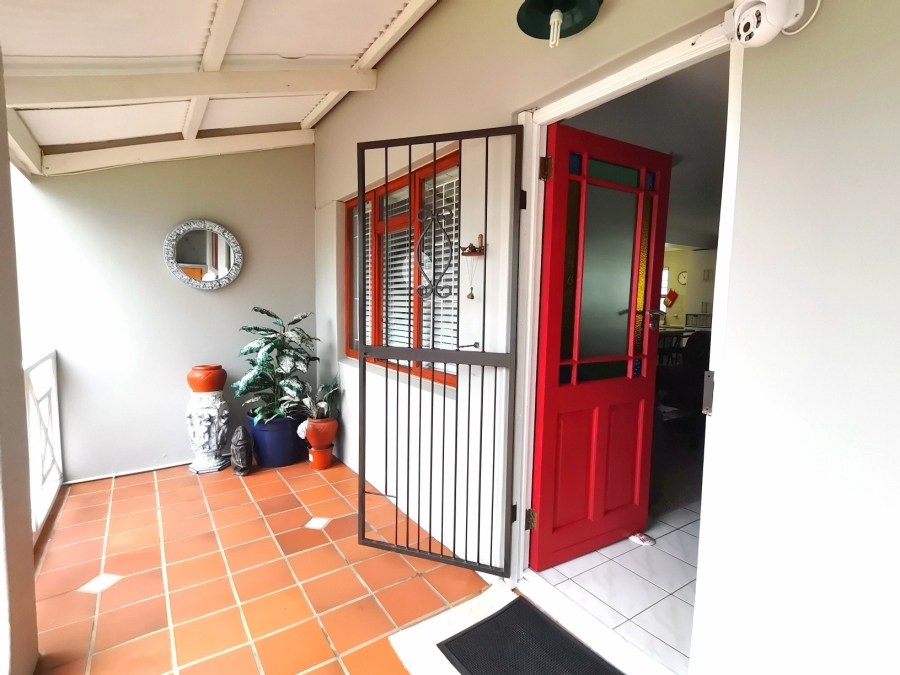 4 Bedroom Property for Sale in Onrus Western Cape